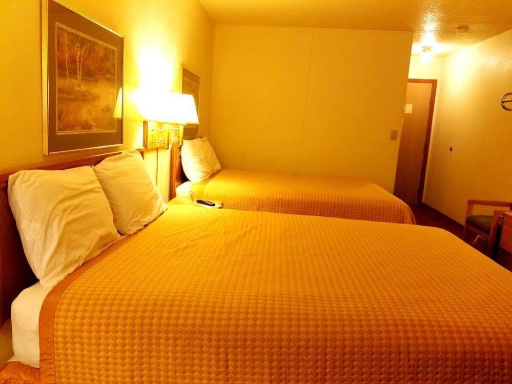 Sunset Inn Williamsburg Ngoại thất bức ảnh