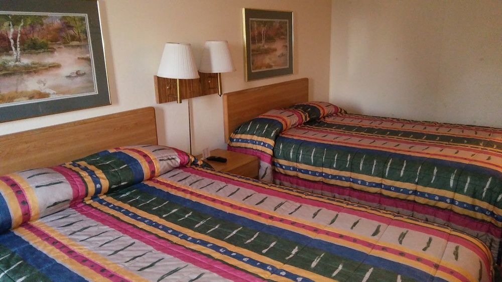 Sunset Inn Williamsburg Ngoại thất bức ảnh
